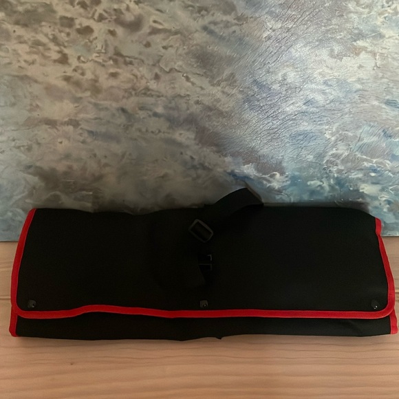 ARBONNE LOGO’D grilling set apron tools salt pepper shaker mitt NEW without tags - Picture 4 of 5